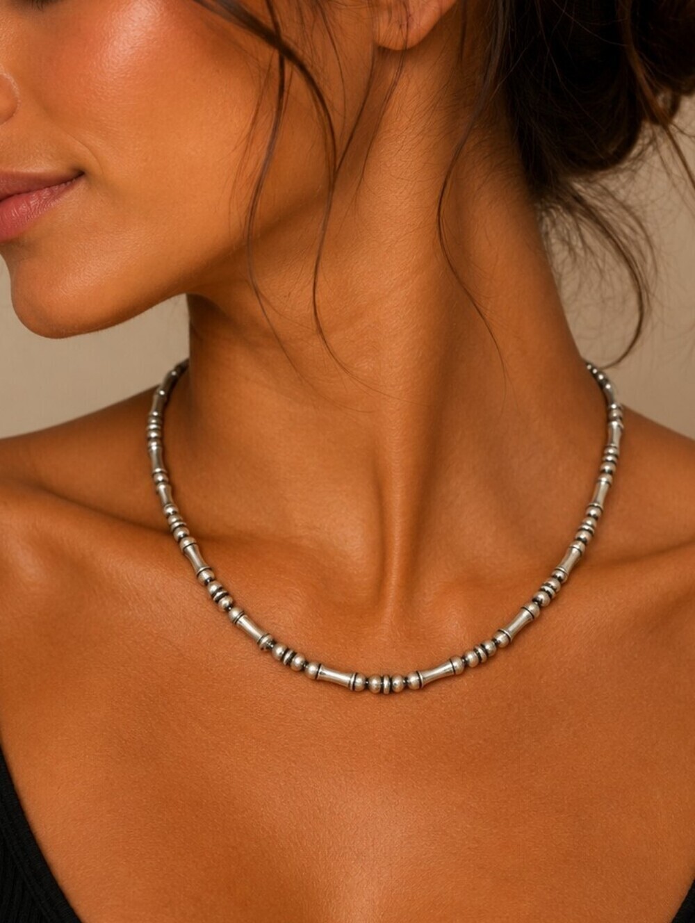 Vintage Silvertone Barrel Beaded Grunge Necklace